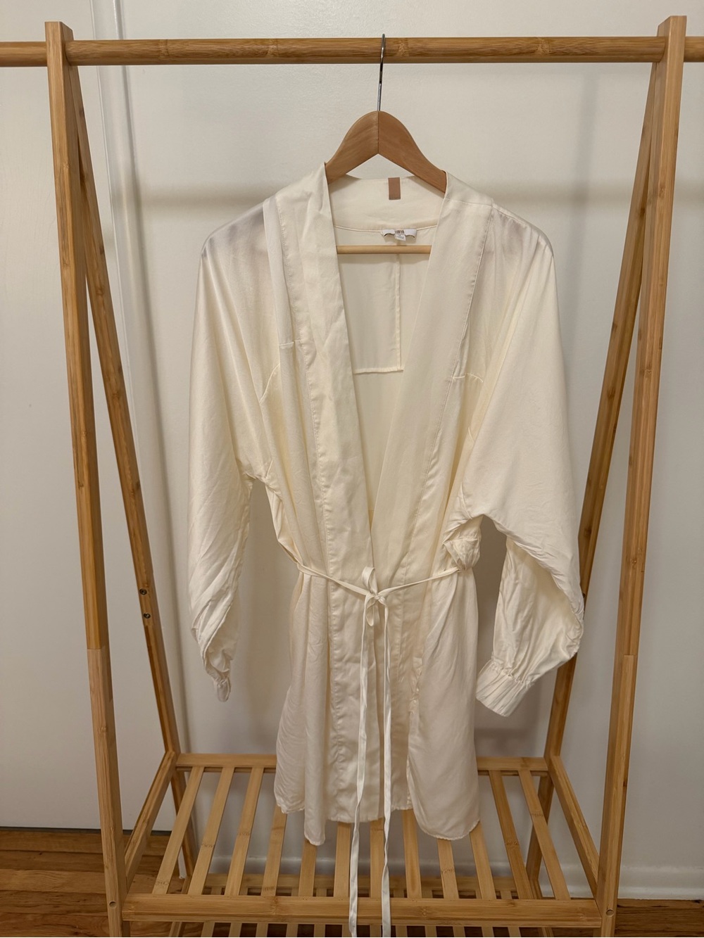 Lunya Washable Silk Robe - Picture 3 of 6